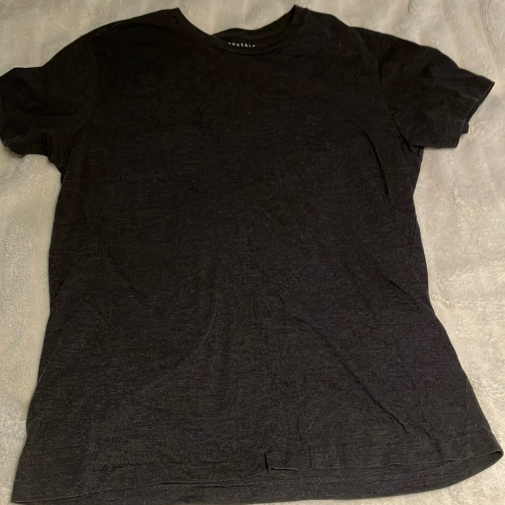 Aeropostale grey t shirt